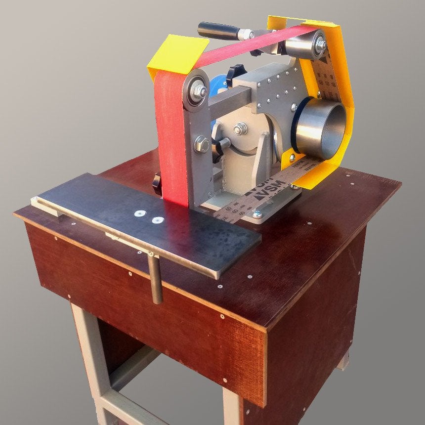 Handbediende bandschuurmachine, Ophalen of Verzenden, Nieuw, 600 tot 1200 watt, Bandschuurmachine