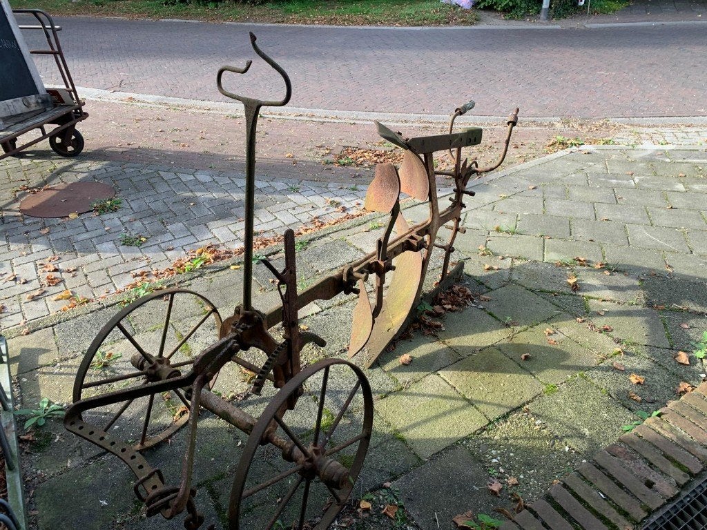 Antieke Ploeg - Decoratief landbouwwerktuig, Ophalen