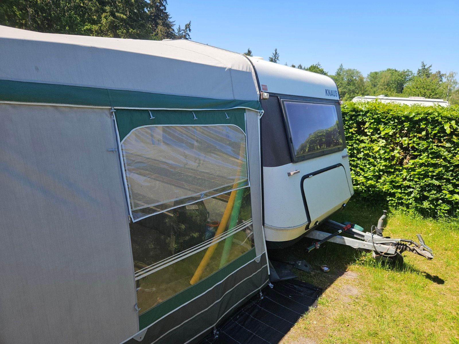 Knaus Caravan uit 1987 - Inclusief voortent, 100% waterdicht, Particulier, Voortentlamp, Knaus