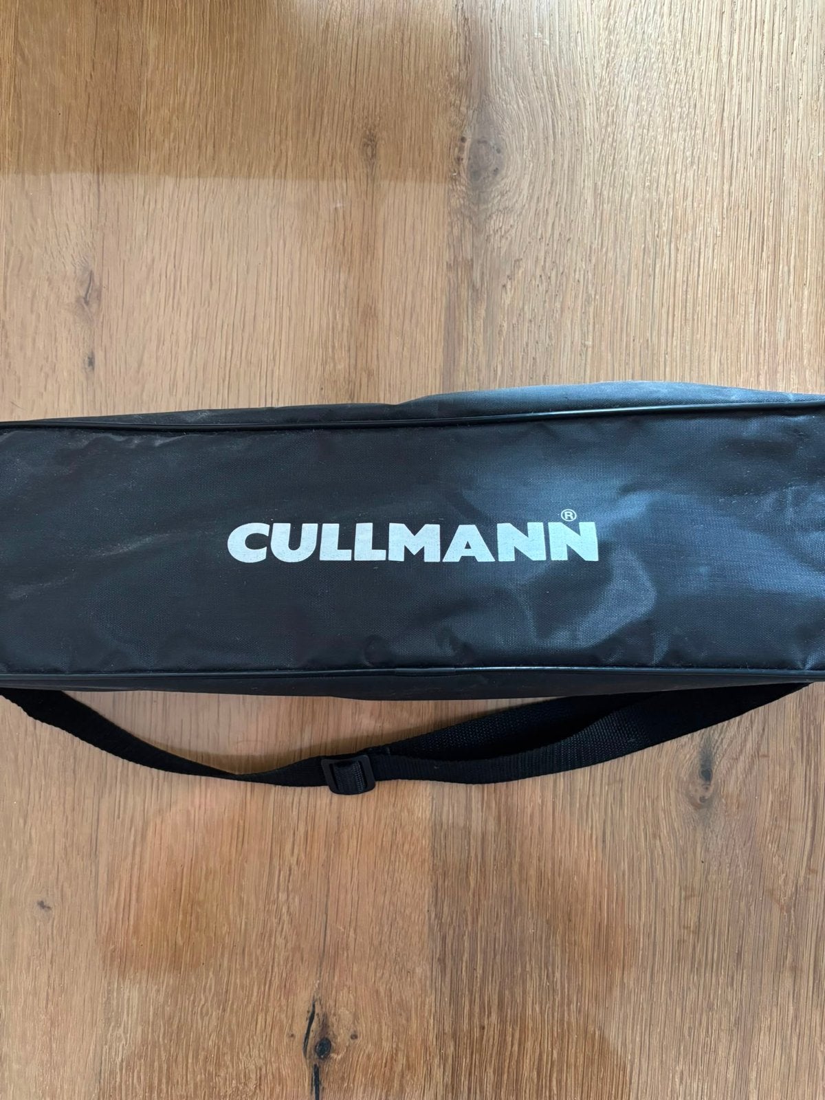 Cullmann Camerastatief - Hoogte Verstelbaar, Ophalen, Cullmann, Driepoot, Zo goed als nieuw