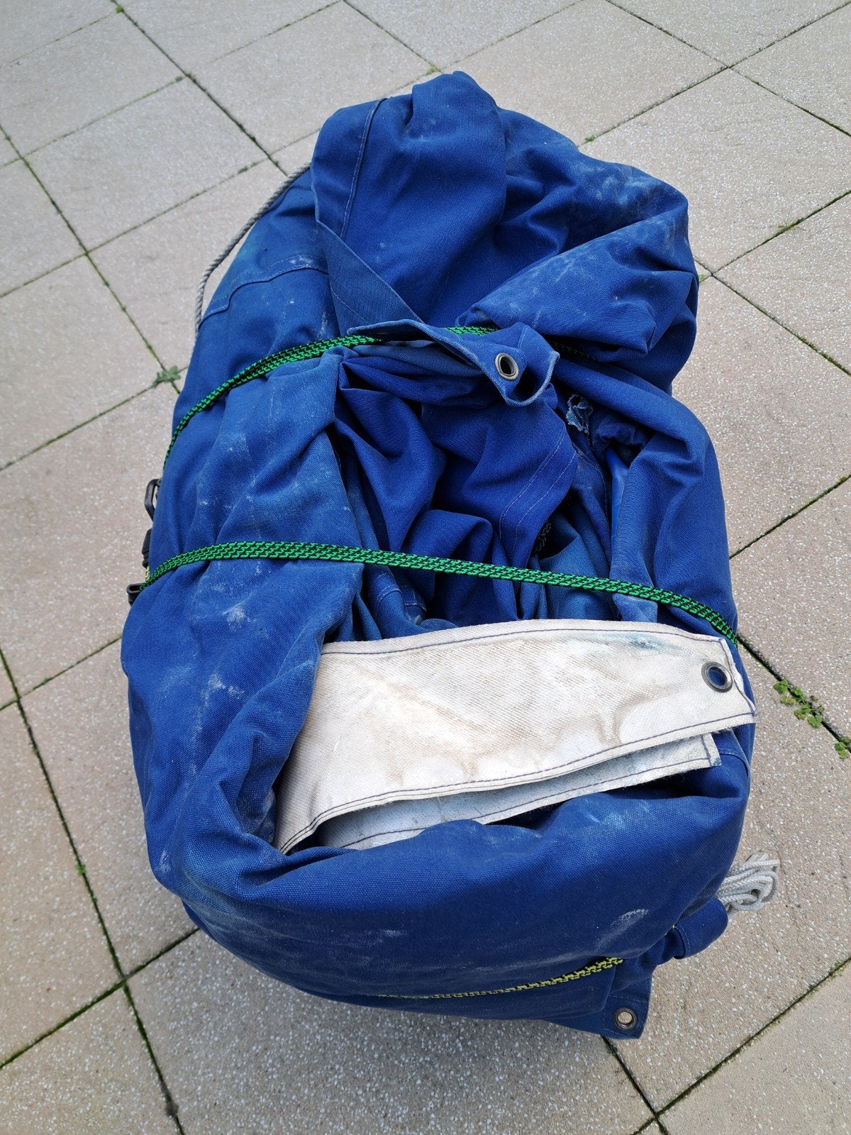 Dekzeil zeiljacht 9 m  x 3,50 m zonder mast, Watersport en Boten, 6 meter of meer, Gebruikt, Overige typen, Ophalen