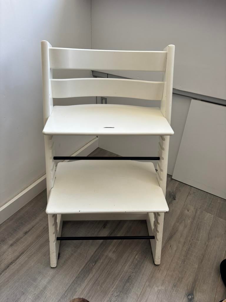 Tripp trapp wit, Kinderen en Baby's, Kinderstoelen, Ophalen, Zo goed als nieuw, Meegroeistoel