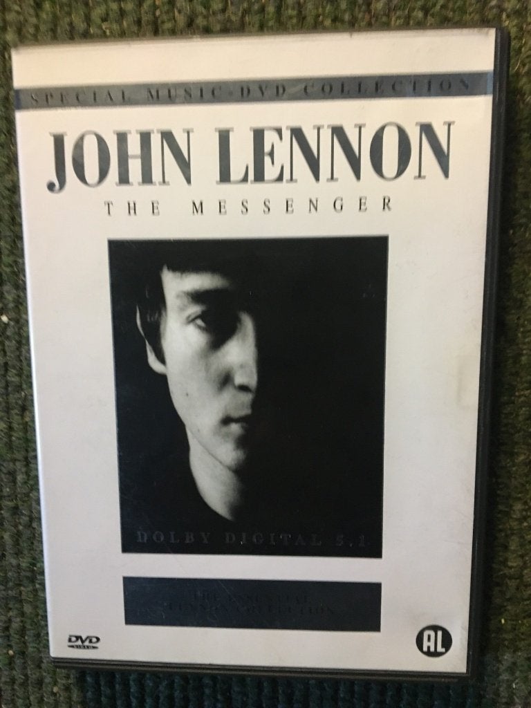 DVD John Lennon - The messenger The essential collection, Alle leeftijden, Ophalen of Verzenden, Zo goed als nieuw, Muziek en Concerten