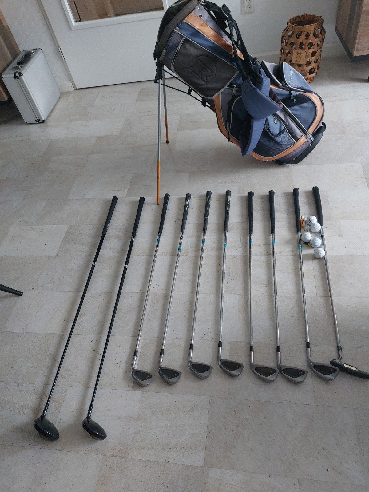 Complete golfset rechtshandig met tas en clubs