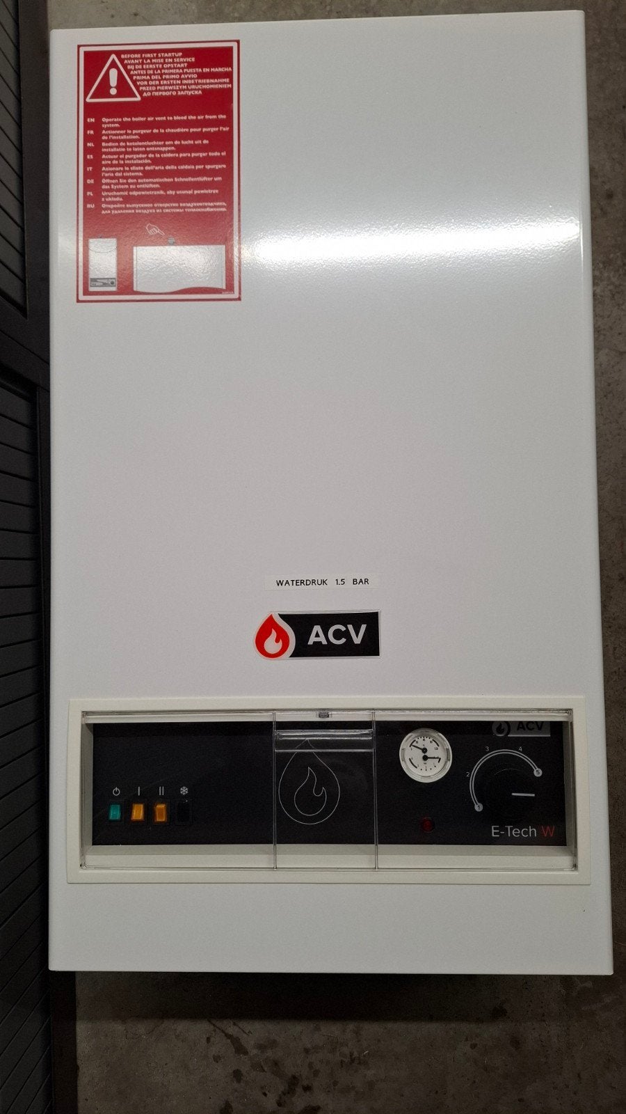 Elektrische CV ketel E-tech W28 A1002093 (3x 400V, 28,8 KW), Ophalen, Compleet systeem