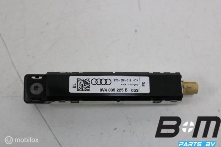 Antenneversterker Audi A3 8V 8V4035225B, Auto diversen, Autoradio's, Gebruikt