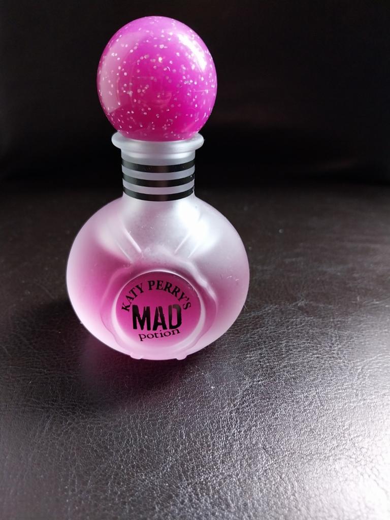 Katy Perry's Mad Potion parfumflesje, Ophalen of Verzenden, Gebruikt