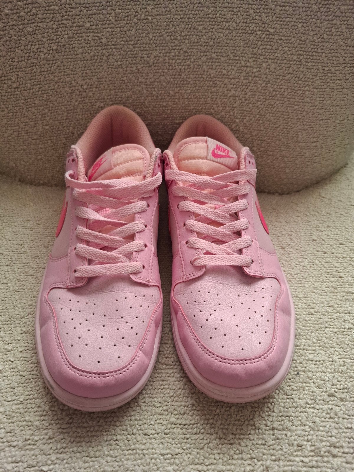 Nike dunk low triple pink, Nike, Ophalen of Verzenden, Roze, Sneakers of Gympen