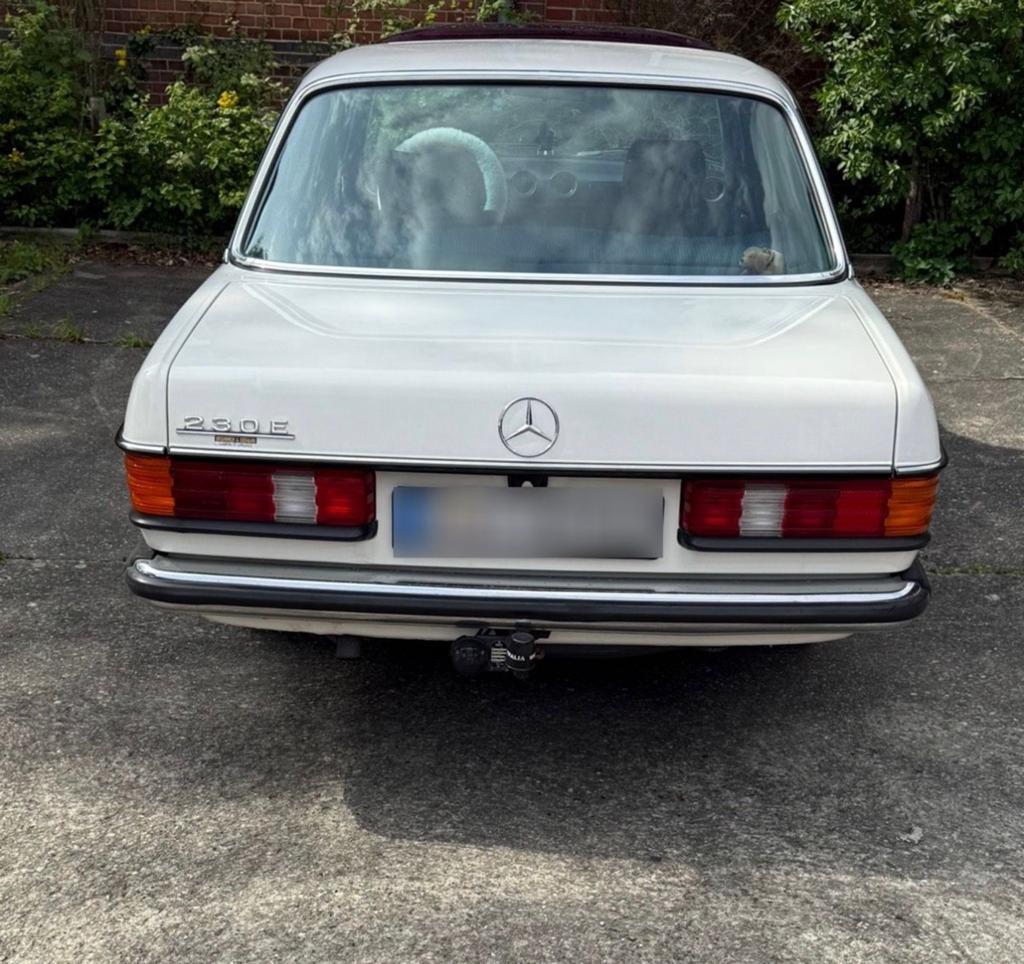 GEZOCHT trekhaak voor W123, Auto-onderdelen, Trekhaken, Ophalen