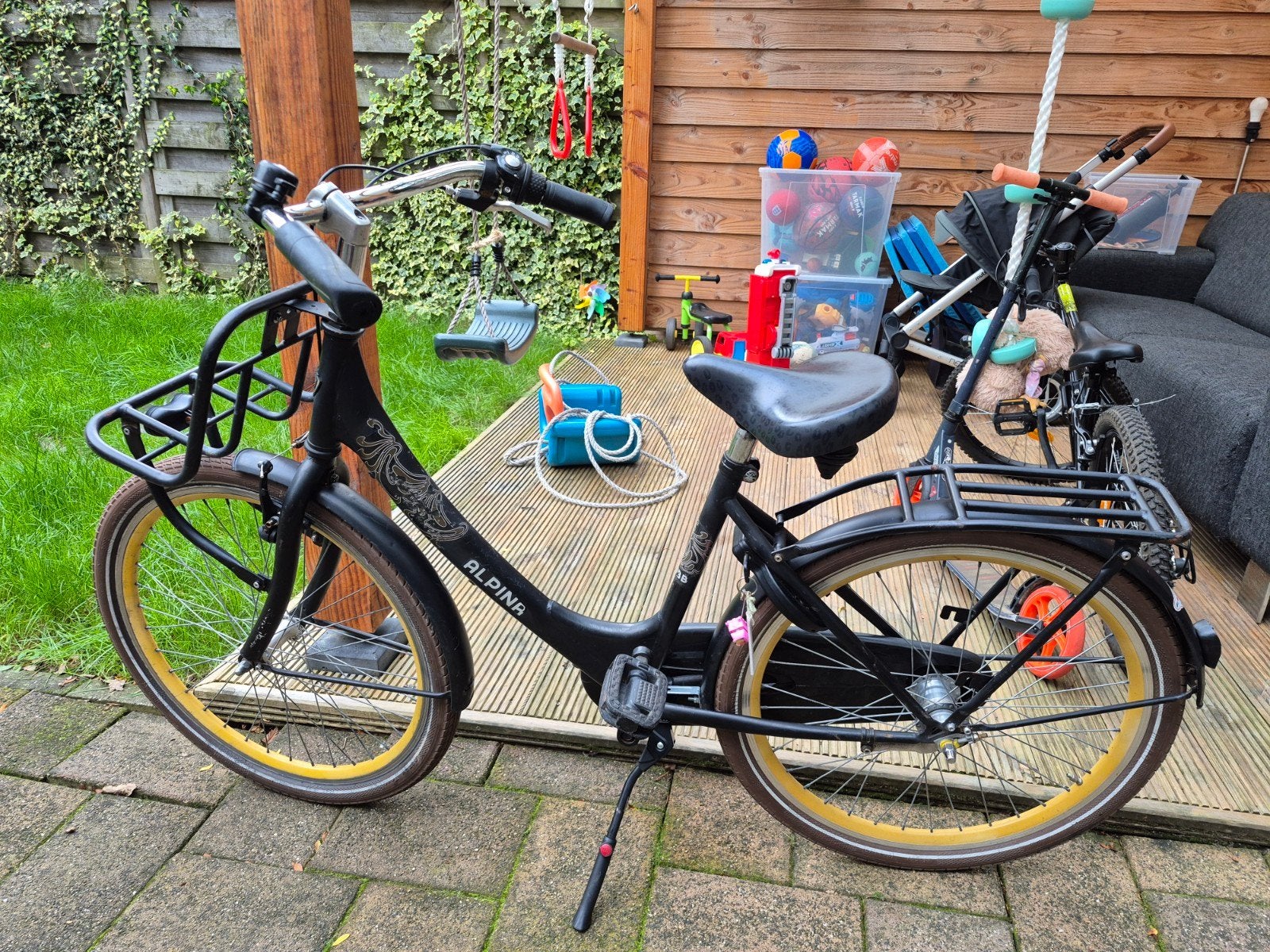 Alpina Clubb 24 inch meisjesfiets - 3 versnellingen, Fietsen en Brommers, Ophalen, Terugtraprem, Alpina Clubb, Handrem
