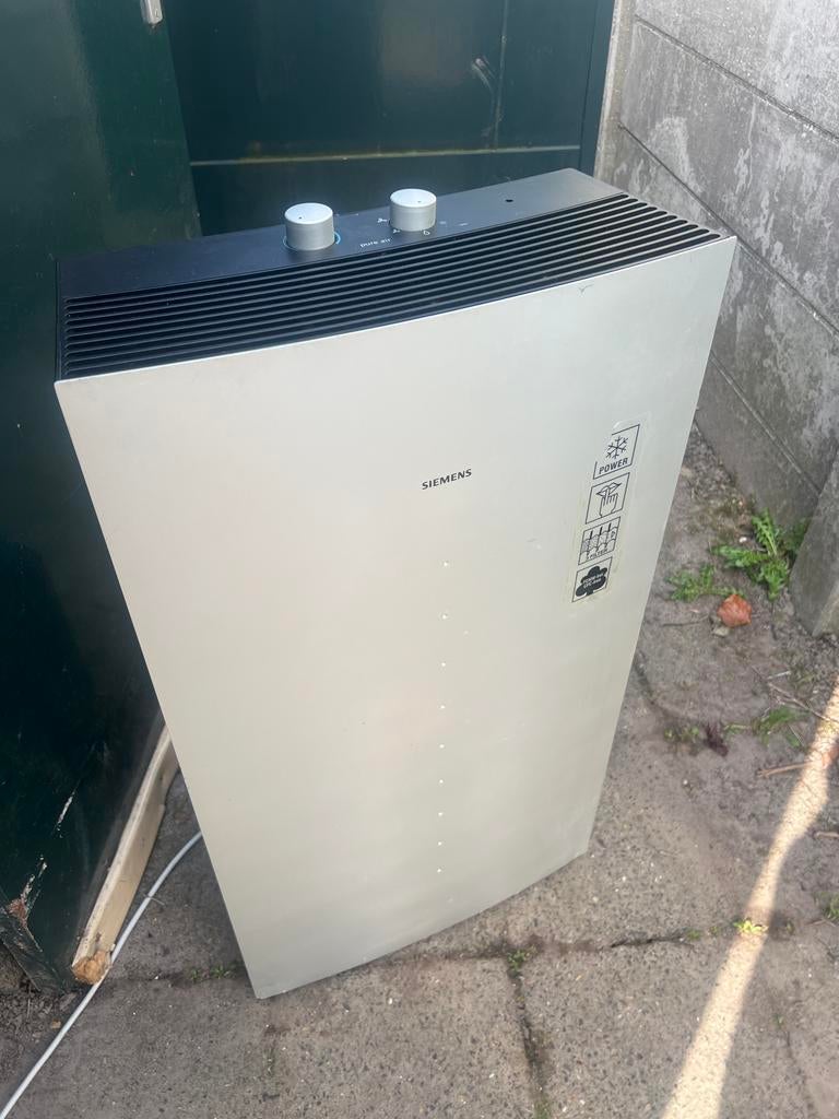 Siemens Mobiele Airco REKM 210 - Krachtige Koeling, Witgoed en Apparatuur, Airco's, Gebruikt, Minder dan 60 m³, 3 snelheden of meer