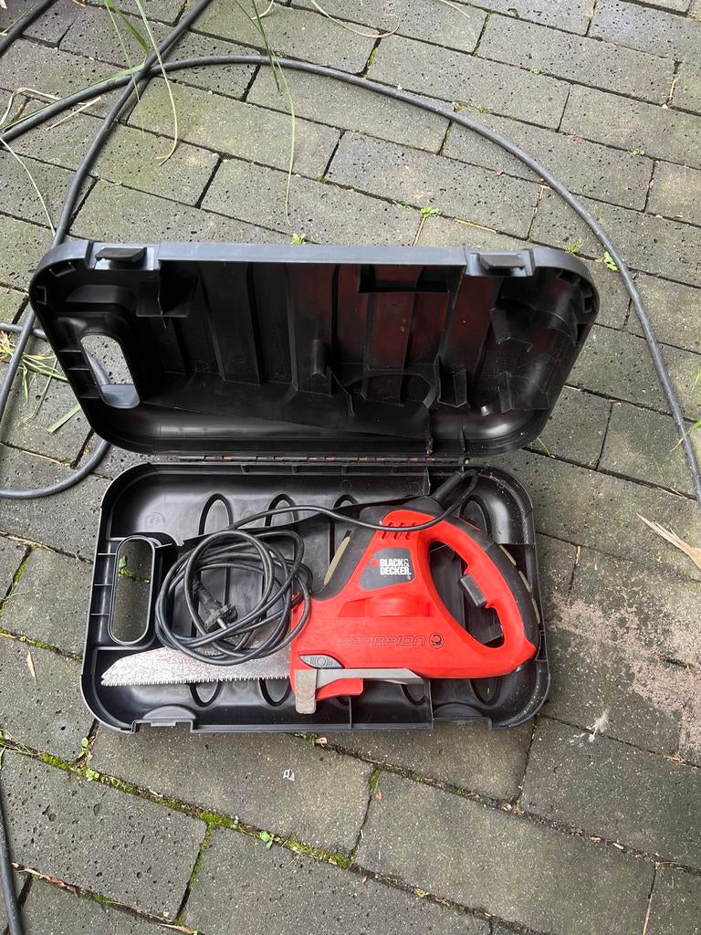 Black&Decker Scorpion Elektrische Zaag met Koffer, Ophalen, Gebruikt, 600 tot 1200 watt, 30 tot 70 mm
