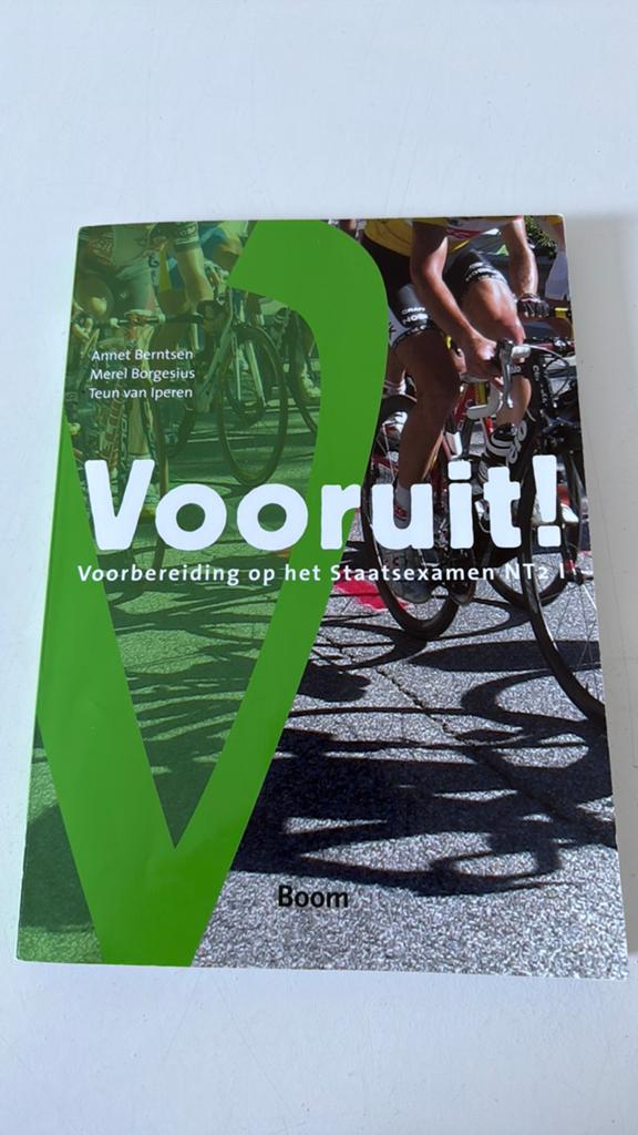 Vooruit! Annet Berntsen, Boeken, Ophalen of Verzenden, Alpha, Gelezen