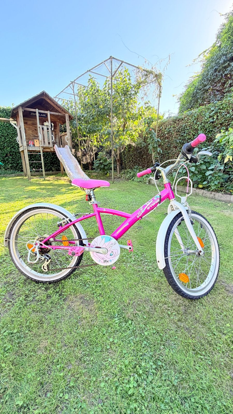 B'twin fiets 20 inch meisjes - Roze met versnellingen, Fietsen en Brommers, Gebruikt, Velgrem, Ophalen of Verzenden, Handrem