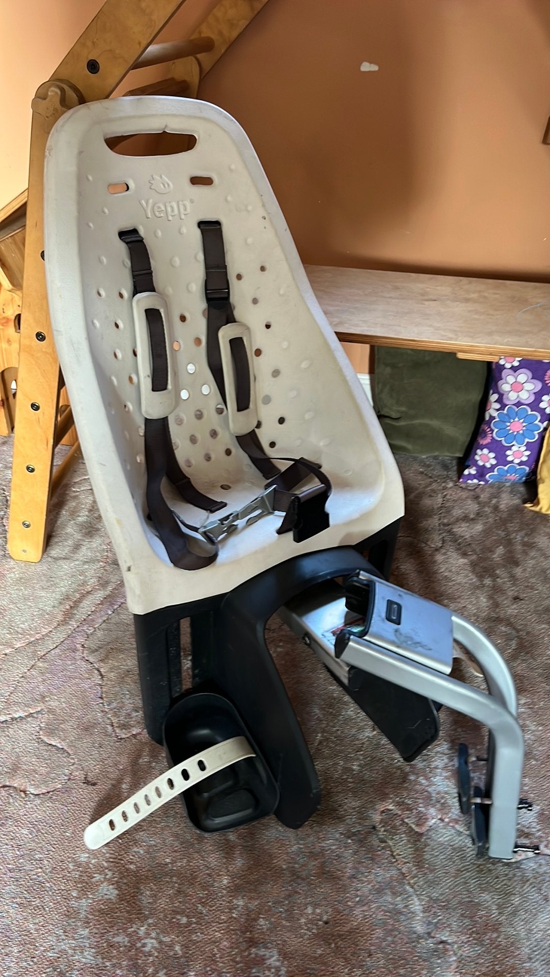 Yepp kinderzitje + beugel tbv zadelstang, Fietsen en Brommers, Fietsaccessoires | Fietsstoeltjes, Ophalen of Verzenden, Gebruikt