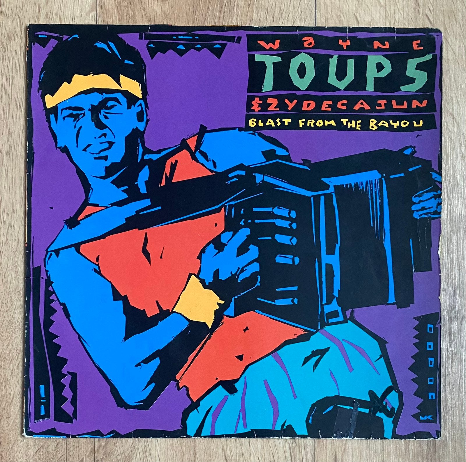 LP WAYNE TOUPS & ZYDECAJUN B- Blast From The Bayou (1989), Cd's en Dvd's, Inclusief binnenhoes, Verzenden, Gebruikt, 12 inch