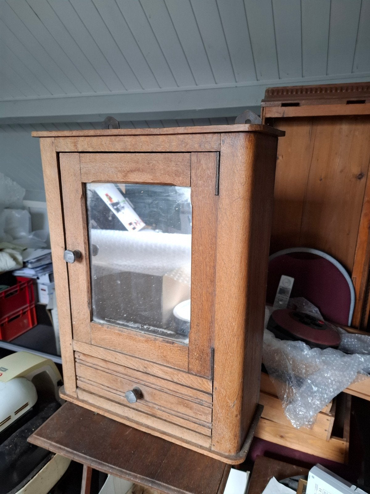Vintage houten medicijnkastje met spiegel en lade, Ophalen