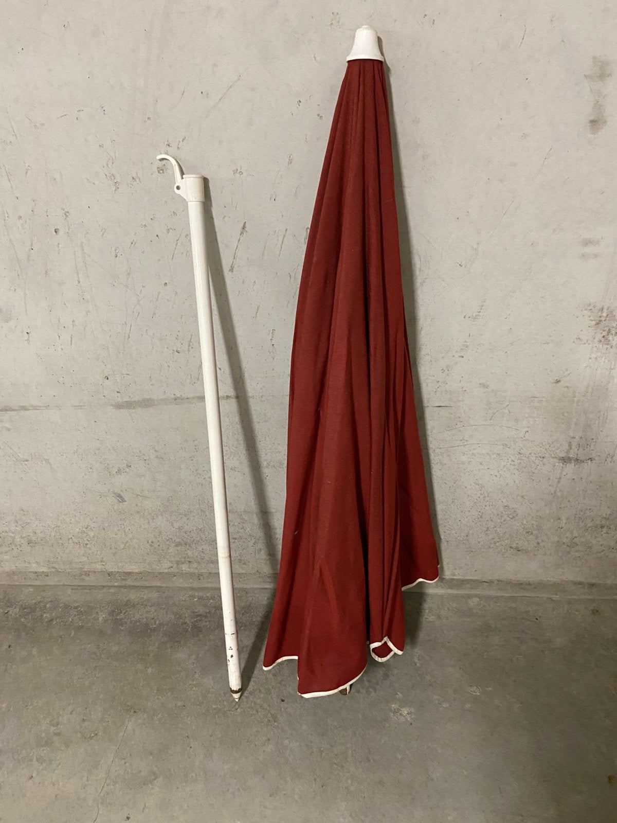 Parasol, Ophalen, Gebruikt, Kantelbaar, 2 tot 3 meter
