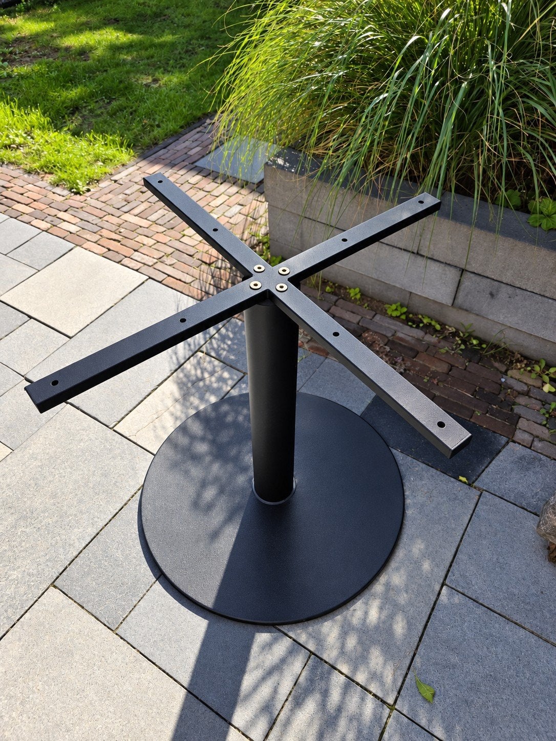 Zwarte metalen tafelpoot met ronde voet, Ophalen, Tafelpoot, Gebruikt, 50 tot 100 cm