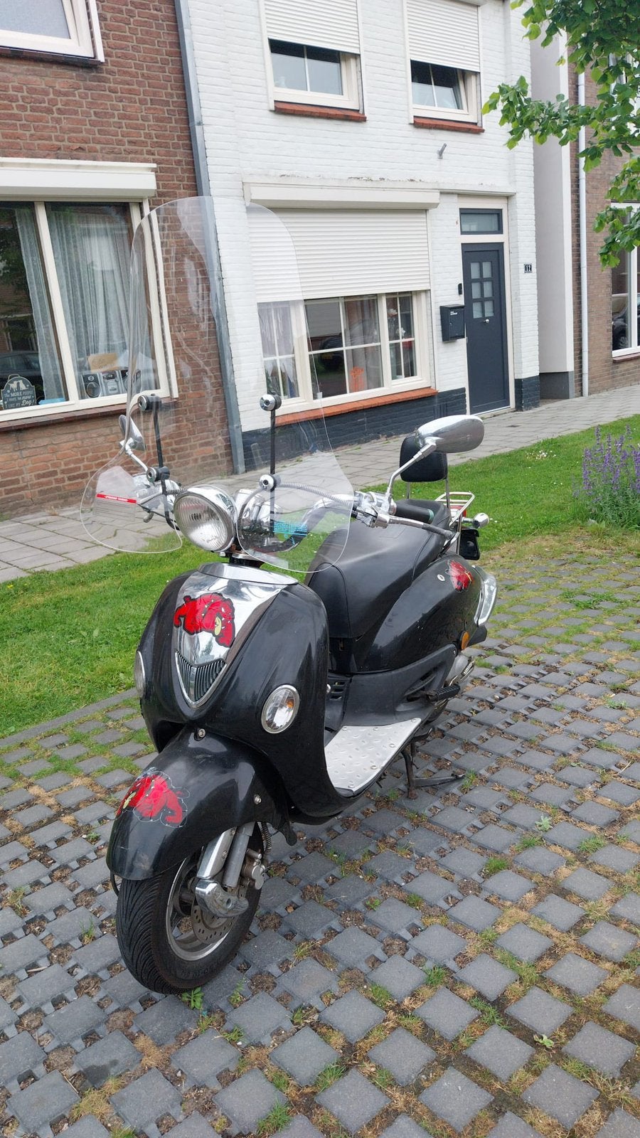 Een schooter, Ophalen, Gebruikt, Benzine, Overige merken