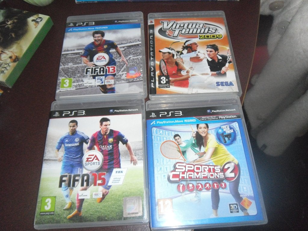 4 ps3 sport spellen, fifa 13, fifa15, sportchampions en, Gebruikt, Ophalen of Verzenden, Sport, 3 spelers of meer
