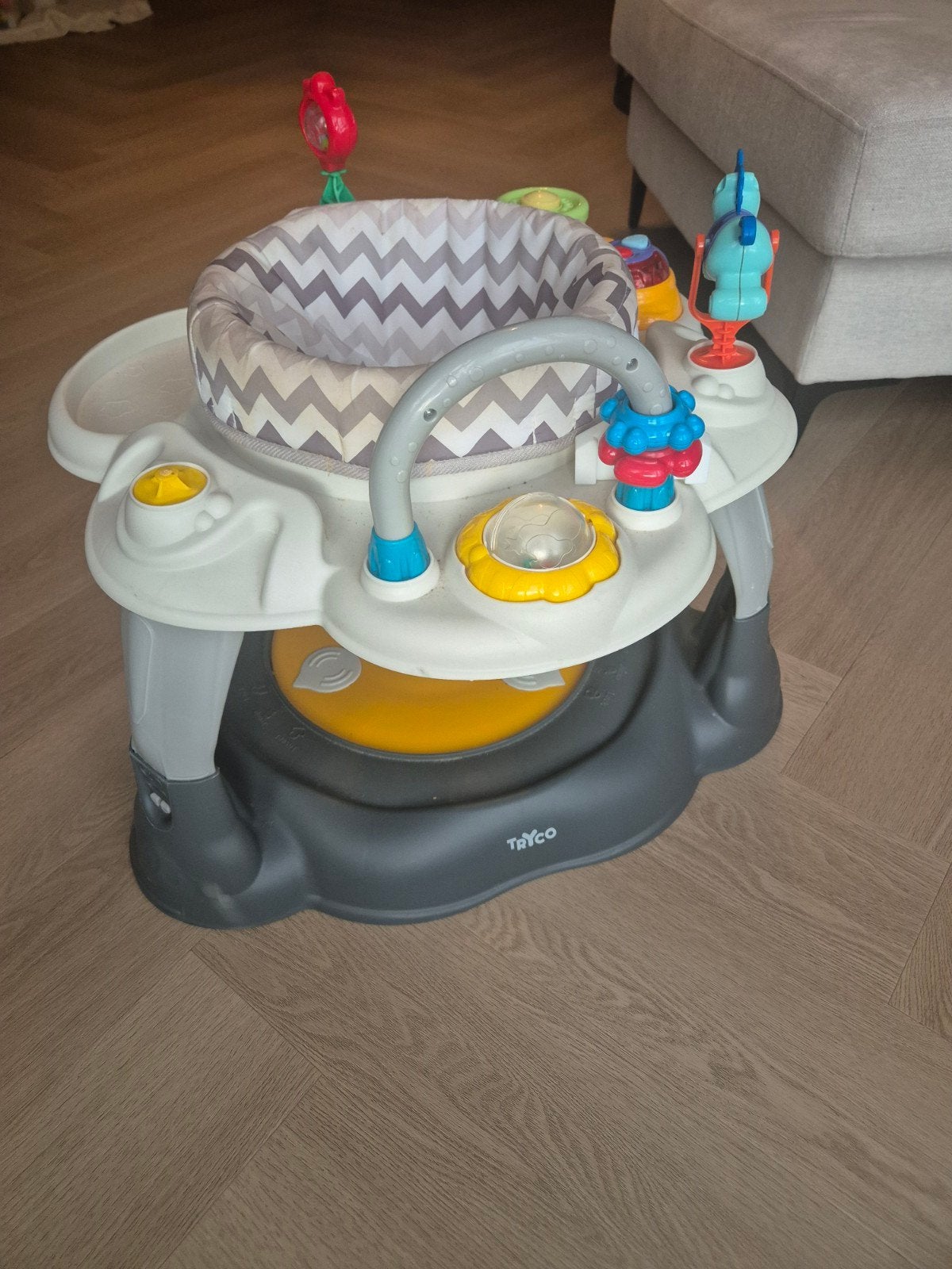 Tryco Baby Walker / Loopstoel met speelcenter, Kinderen en Baby's, Speelgoed | Babyspeelgoed, Ophalen, Gebruikt, Overige typen
