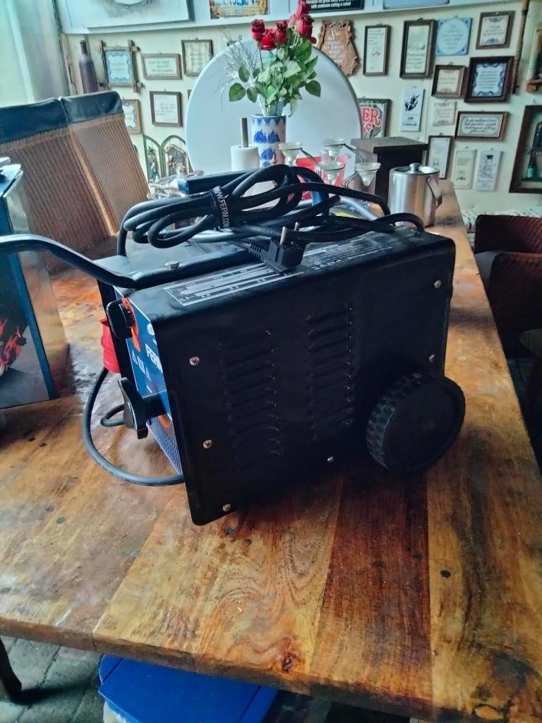 Las apparaat ferm 220/380 volt, Ophalen, Gebruikt, Minder dan 150 ampère, Elektroden