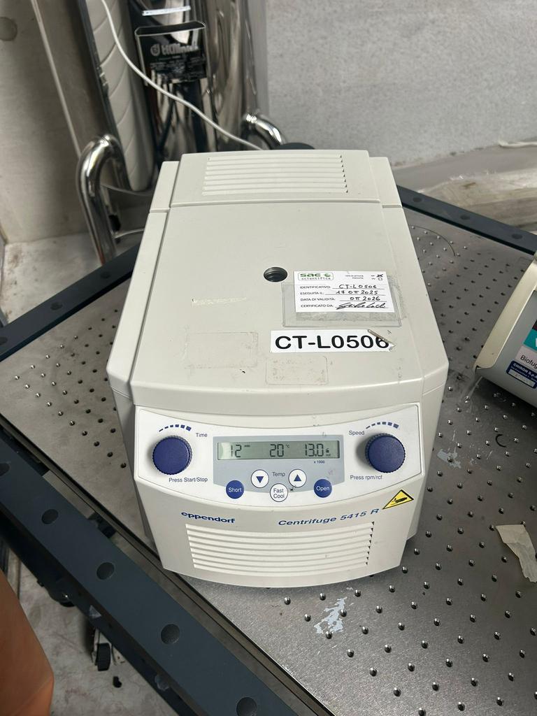 Centrifuge  eppendorf 5415R, Ophalen, Zo goed als nieuw