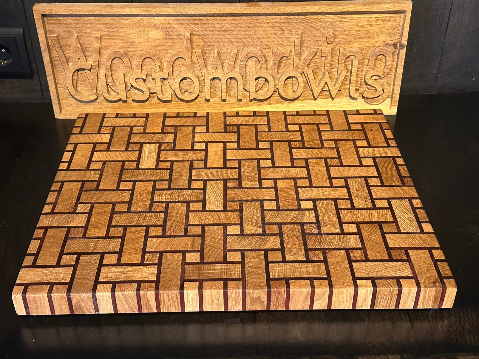 Unieke luxe snijplank – Basket Weave – eiken & mahonie –, Hout, Snij-/serveerplank, Ophalen of Verzenden, Custom bowls