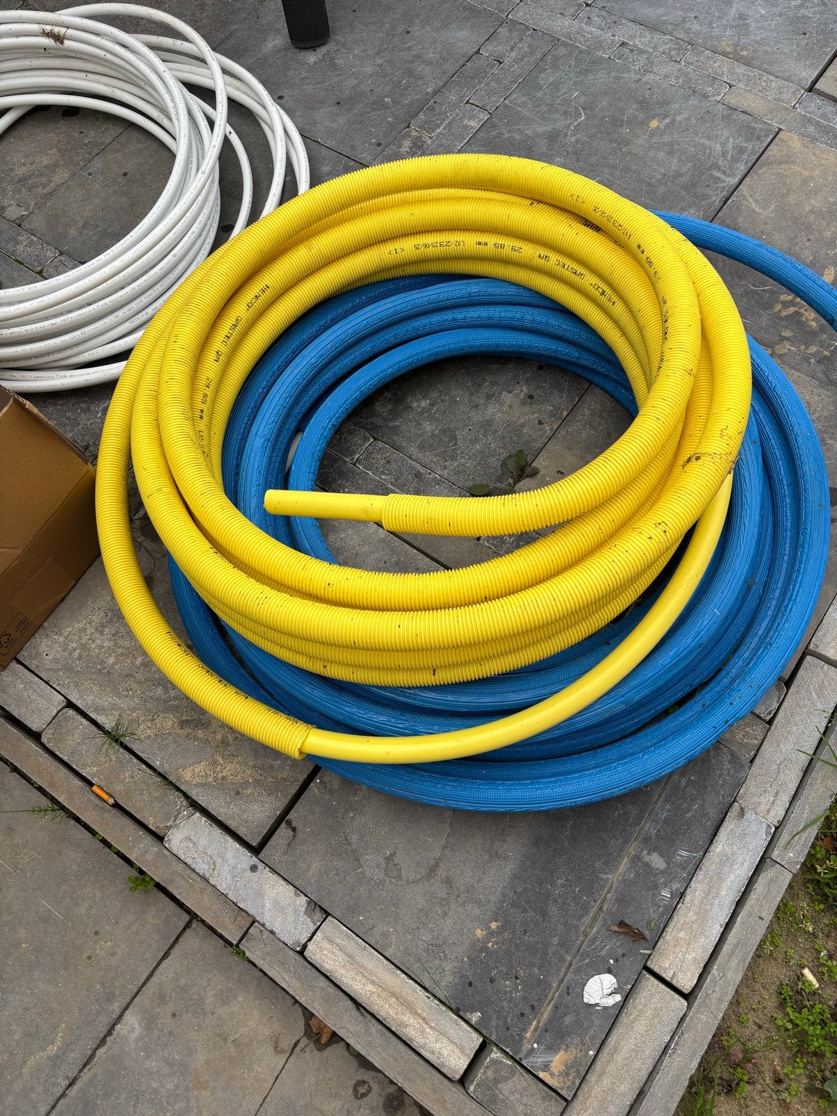 Diverse buizen en fittingen voor afvoer en installatie, Afvoer, Gebruikt, Pvc, 6 meter of meer