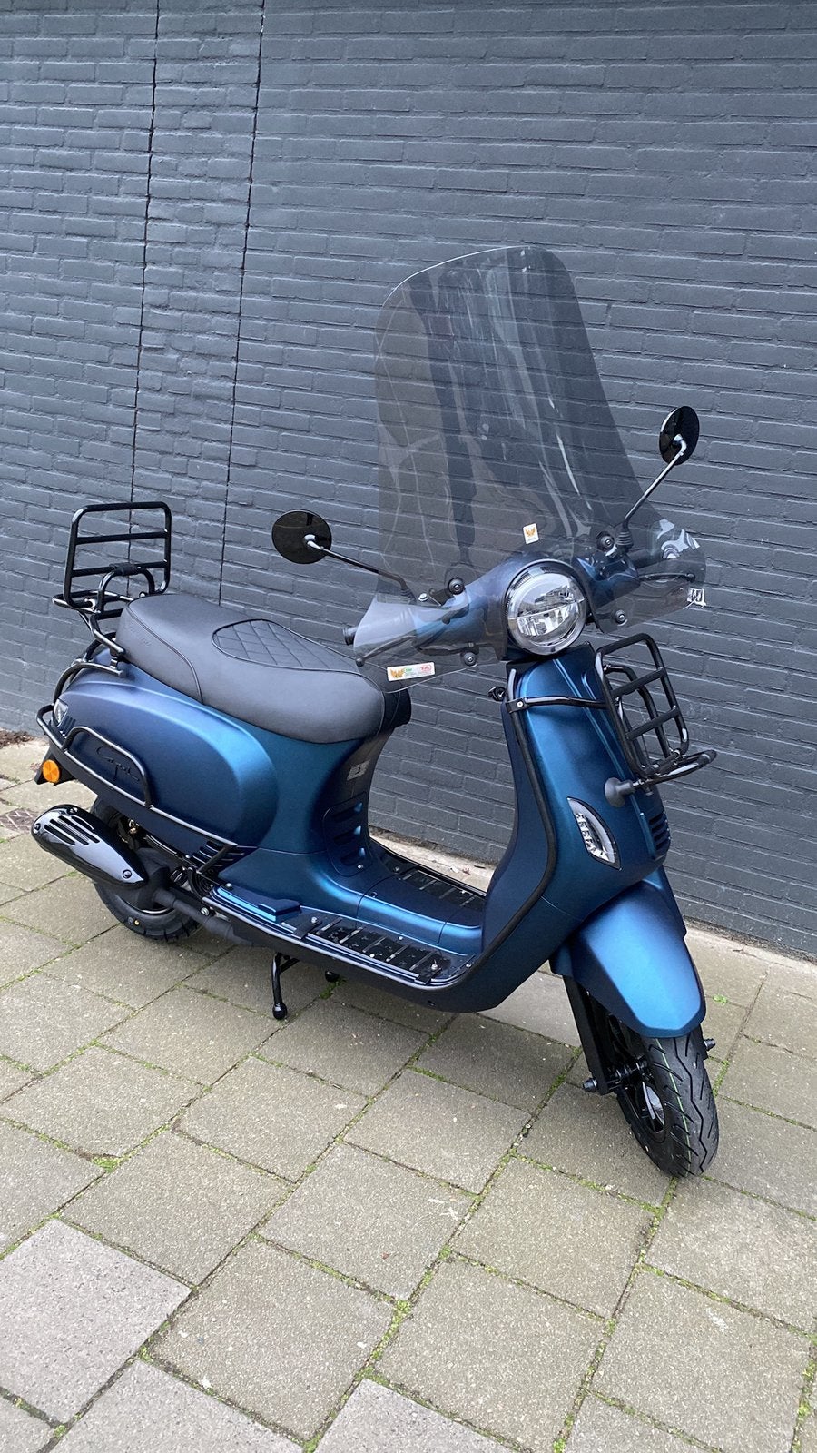 SANTINI CAPRI SCOOTER BLAUW KENTEKEN 3000KM, Ophalen, Zo goed als nieuw, Benzine, Overige merken