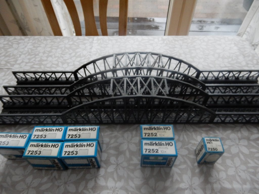 Partij Märklin bruggen en pijlers, Wisselstroom, Brug, Tunnel of Gebouw, Ophalen of Verzenden, Zo goed als nieuw