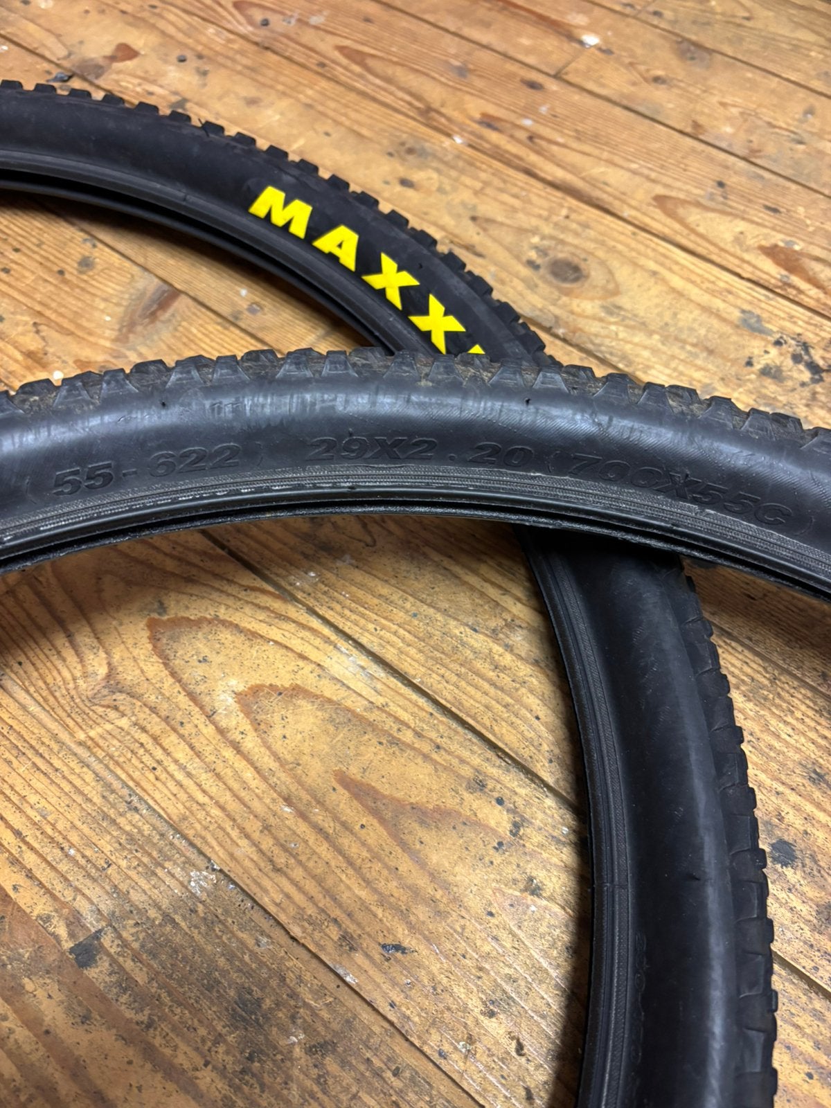 Fietsband, Fietsen en Brommers, Ophalen, Zo goed als nieuw, Mountainbike
