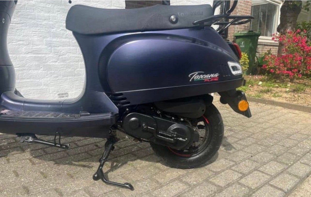 Killerbee 9-10k km moet zsm weg ivm aanschaf nieuwe, Fietsen en Brommers, Ophalen, Gebruikt, Overige modellen, Maximaal 45 km/u