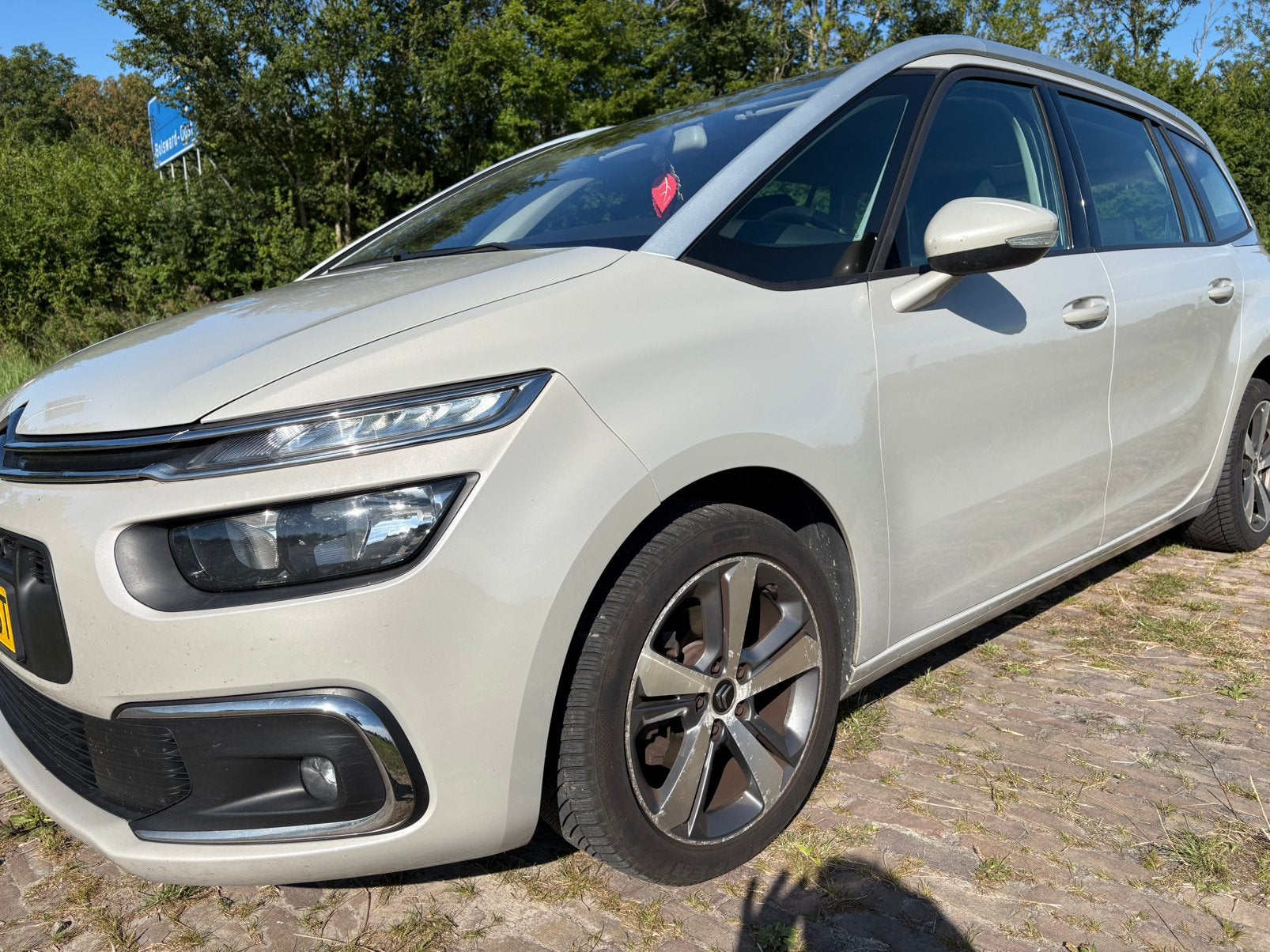 Citroën C4 SpaceTourer 1.2 PureTech 130 | 2019 | Distr Nieuw, Voorwielaandrijving, Stof, 1199 cc, 7 stoelen