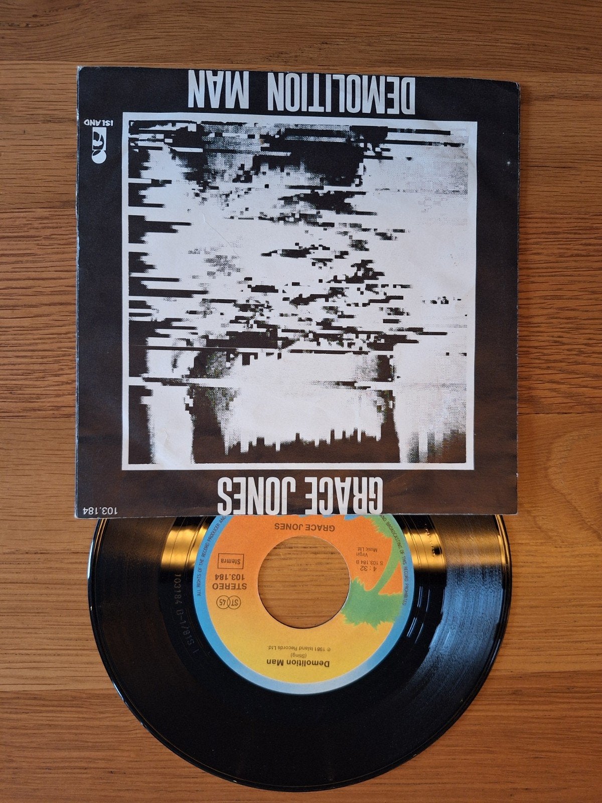 Grace Jones - Demolition Man (Single, 1981), Gebruikt, Originele persing, 7 inch, Ophalen of Verzenden