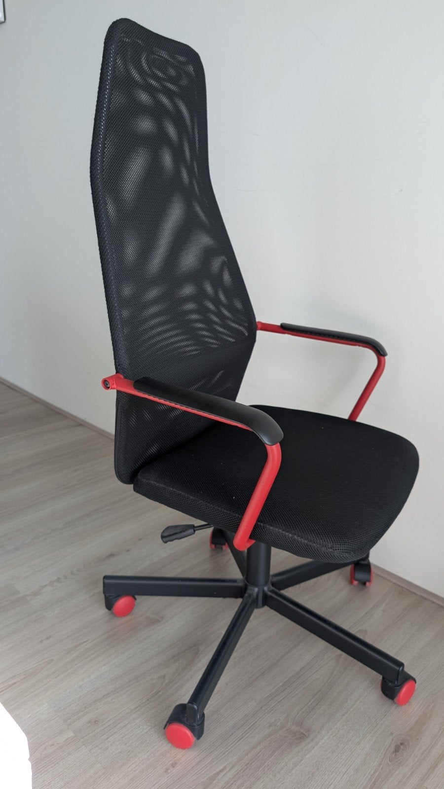 IKEA HUVUDSPELARE Gaming chair, Gebruikt, Zwart, Ophalen of Verzenden, Gaming bureaustoel