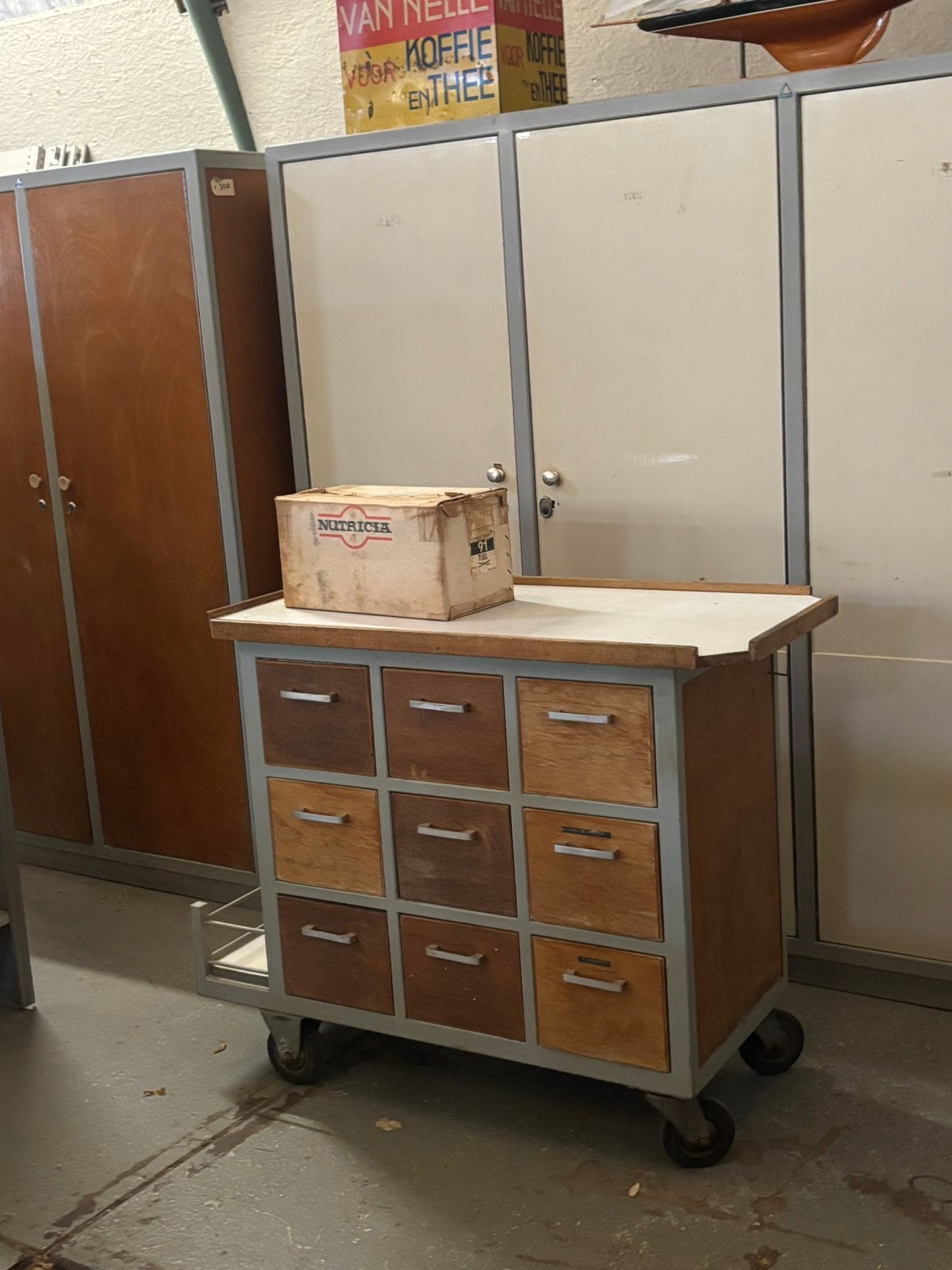 Vintage ladekast / keukentrolley, Huis en Inrichting, Gebruikt, 100 tot 150 cm, 5 laden of meer, Minder dan 100 cm
