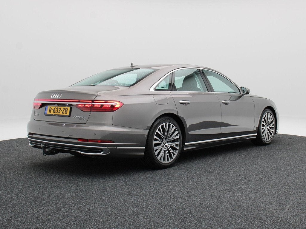 Audi A8 60 TFSi e quattro 463 Pk Automaat | Trekhaak | Stoel, Auto's, Audi, Automaat, Gebruikt, 2995 cc, 462 pk
