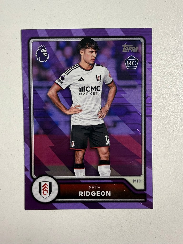 Seth Ridgeon RC Purple Voltage Topps Premier League 2026-27, Ophalen of Verzenden, Nieuw, Buitenlandse clubs, Poster, Plaatje of Sticker