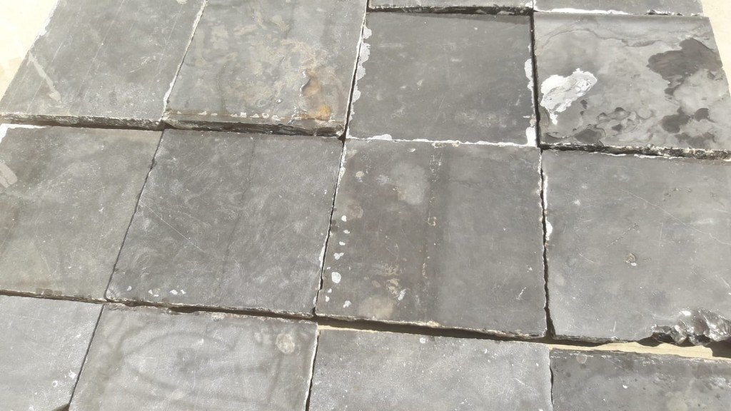 3xpartij antieke naamse tegels, kerkdallen, gekapt hardsteen, Doe-het-zelf en Verbouw, Vloerdelen en Plavuizen, Ophalen, 30 cm of meer