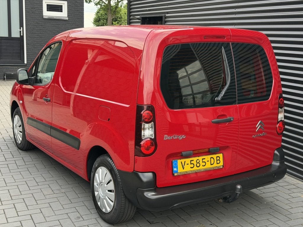 Citroën Berlingo 1.6 BlueHDI 120 Club| 2016| ROOD| 6-BAK| A, Stof, Gebruikt, Euro 6, 4 cilinders