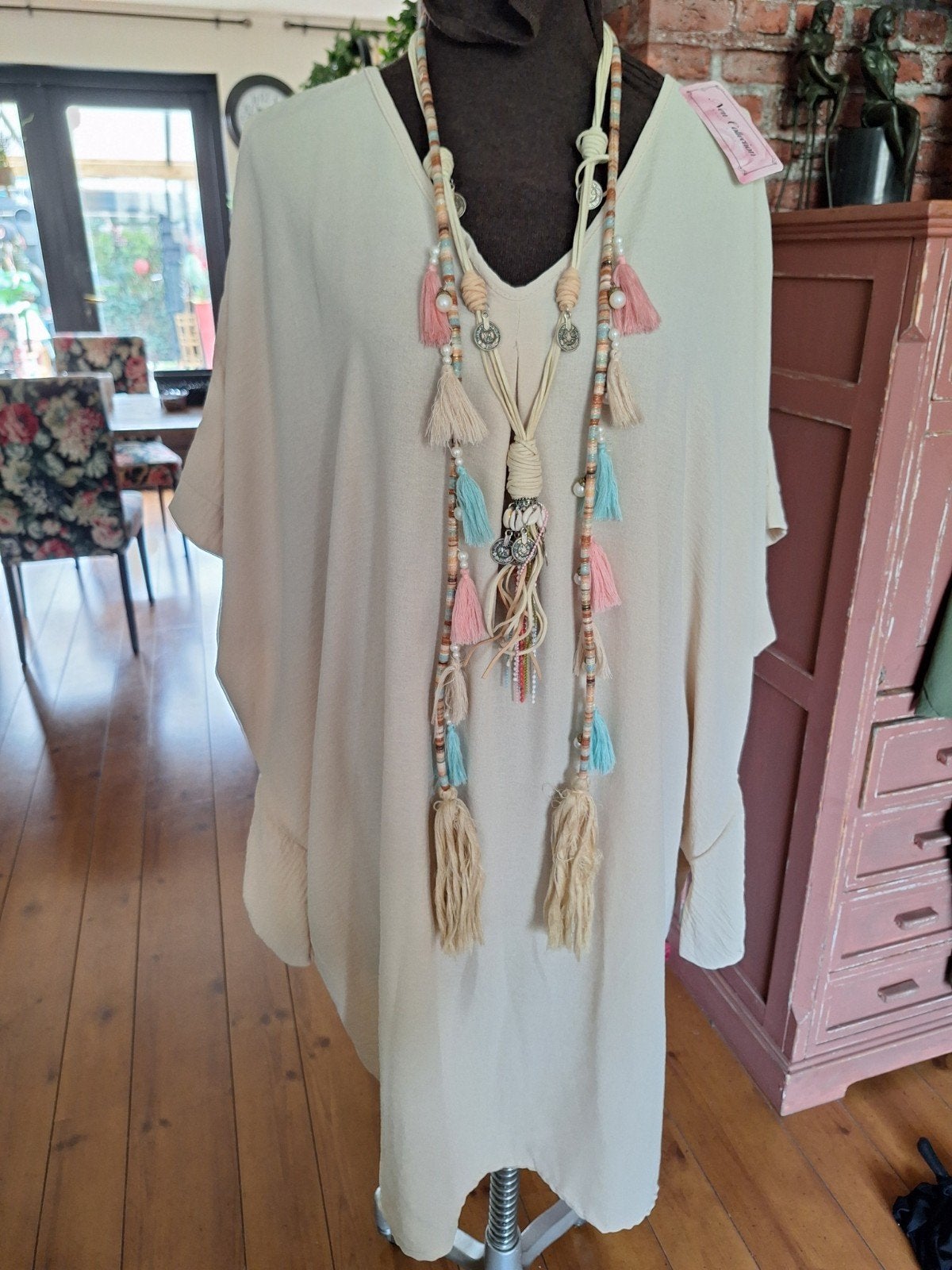 Jurk xl xxl 44 46 48 50 52, Beige, Maat 46/48 (XL) of groter, Ophalen of Verzenden, Zo goed als nieuw