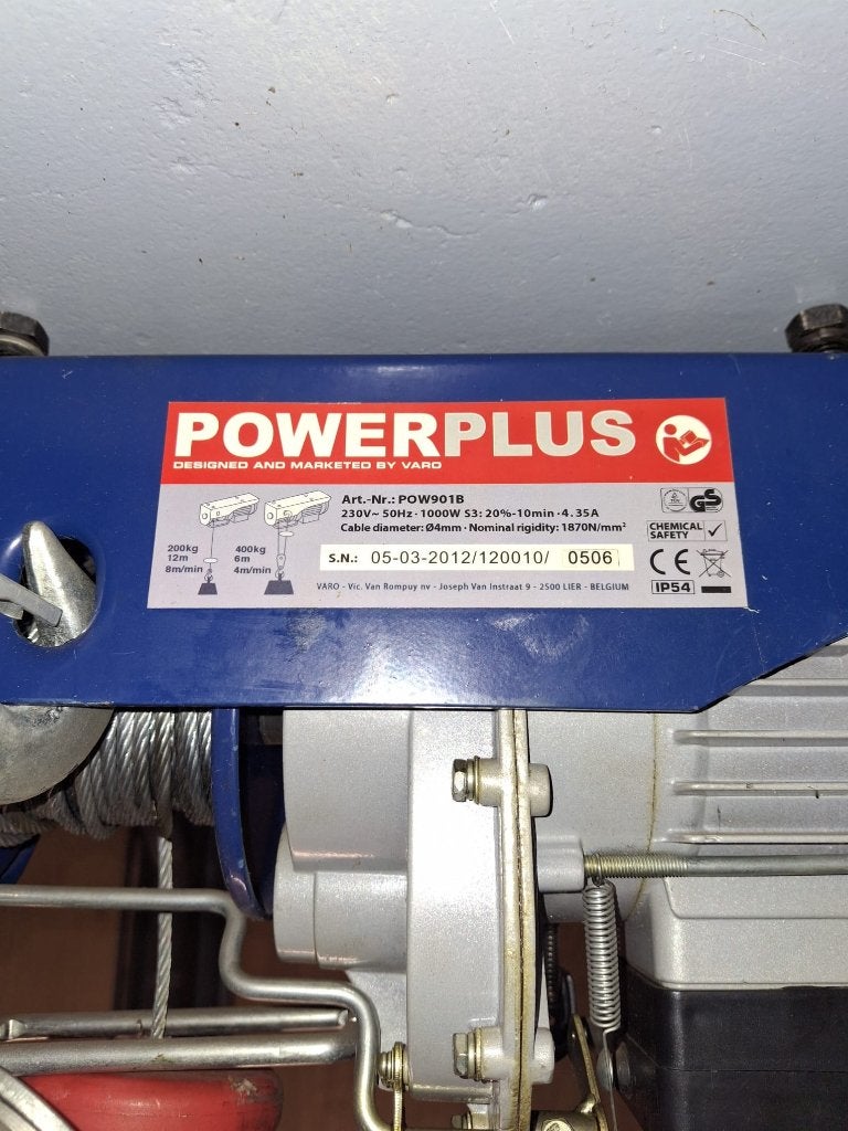 Powerplus takel POW901B, Ophalen, Zo goed als nieuw, Elektrisch