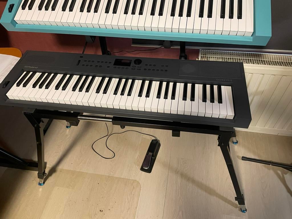 Roland Go5, Ophalen, Zo goed als nieuw, 61 toetsen, Roland