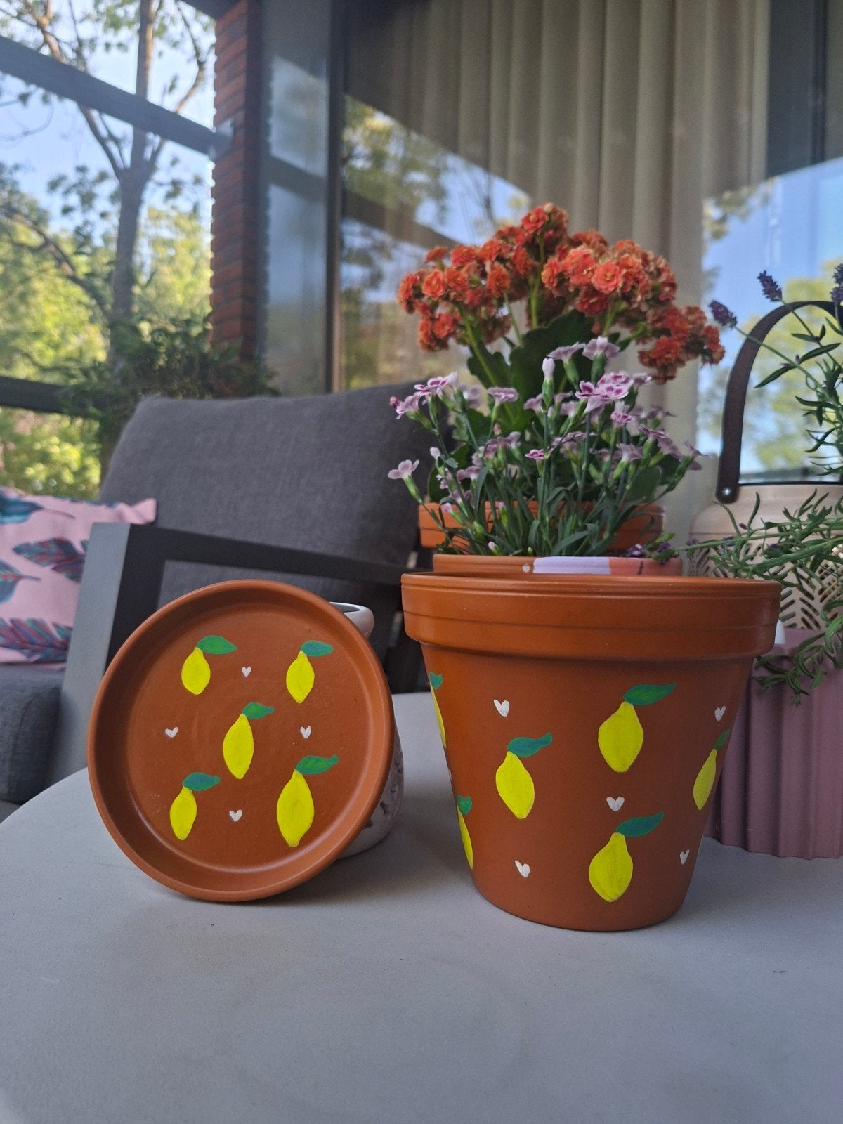 Handgeschilderde terracotta bloempot met citroenen, Rond, Nieuw, Ophalen of Verzenden, Binnen