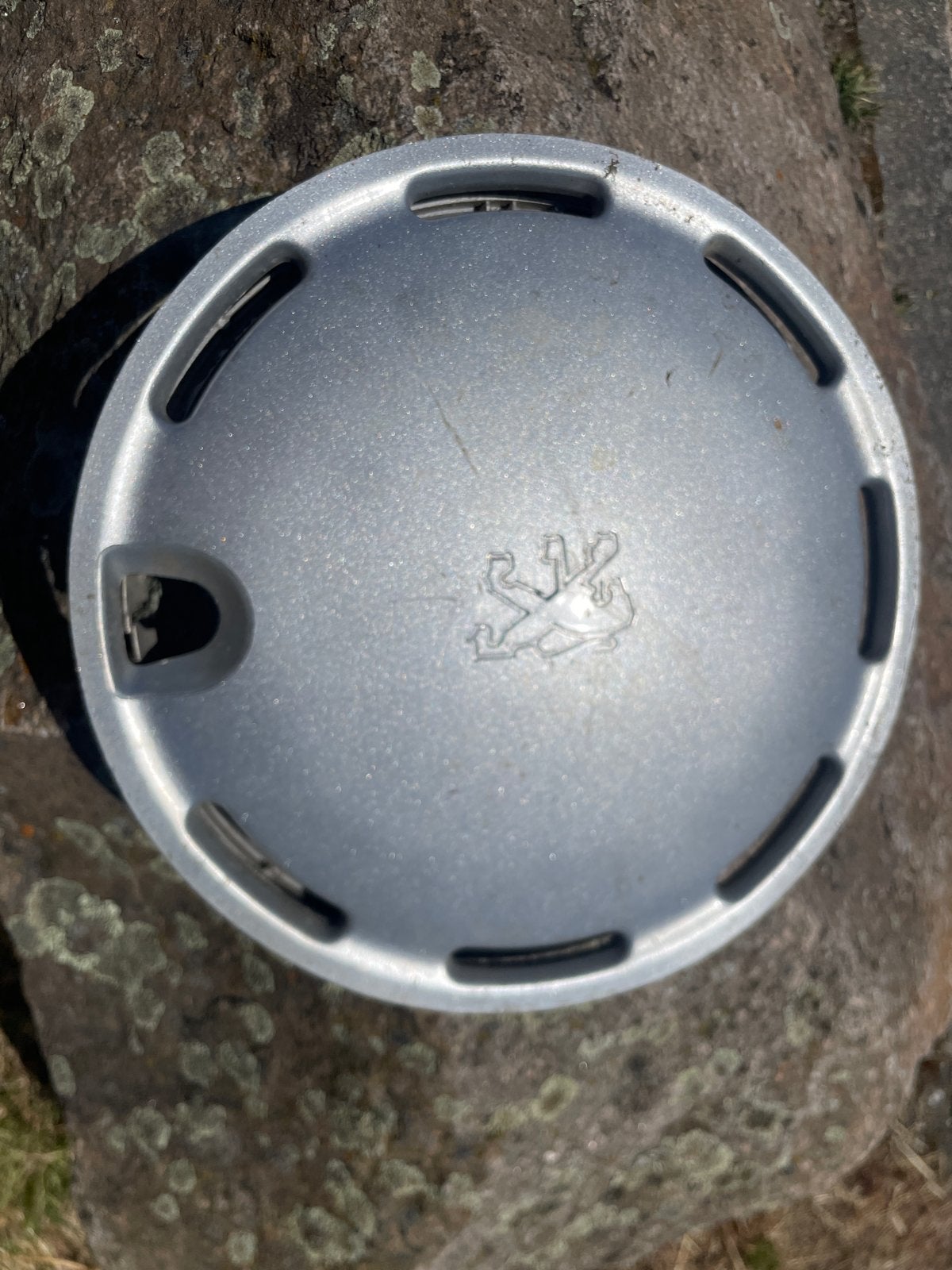 Peugeot wieldop - Gebruikt, Auto diversen, Wieldoppen, Ophalen of Verzenden, Gebruikt