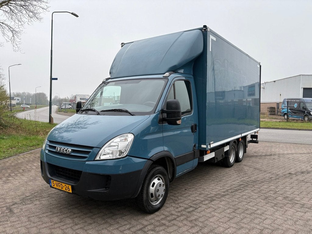 Iveco Daily 40C15 BE Clixtar, Veldhuizen oplegger, Laadklep, Achterwielaandrijving, Gebruikt, Iveco, Blauw