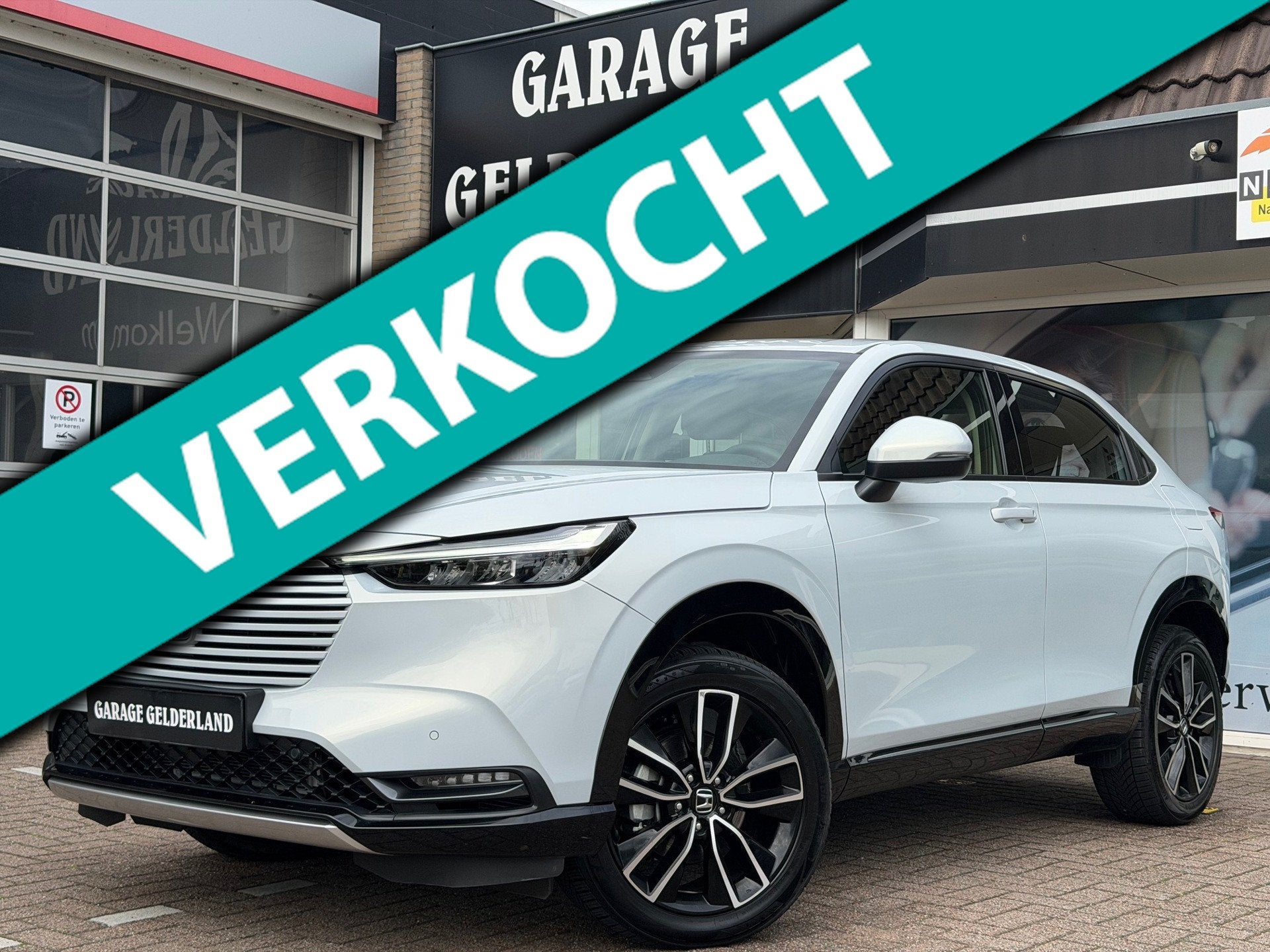 Honda HR-V 1.5 e:HEV Elegance | Parelmoer | Full-Led | Apple, 1380 kg, Zwart, Leder en Stof, Wit