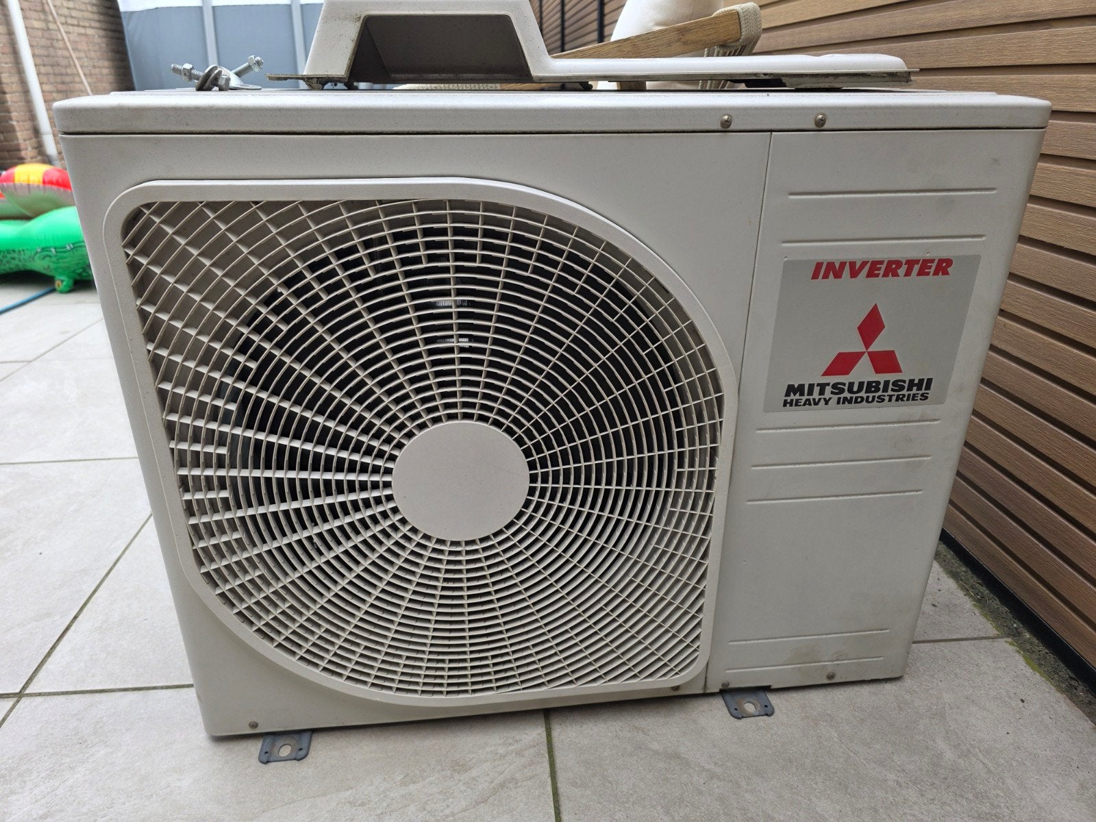 Mitsubishi Heavy Industries Airco 6,3kW 21000BTU, Ophalen, Koelen en Ontvochtigen, 3 snelheden of meer, Zo goed als nieuw